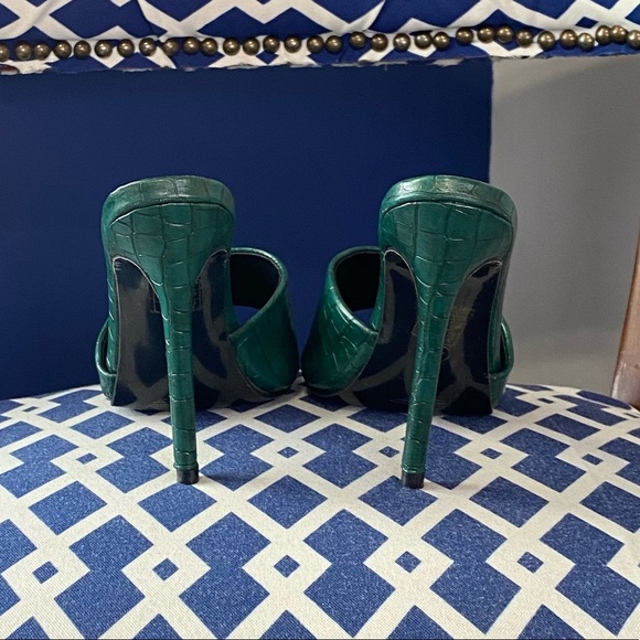 Dark green croc embossed print square toe high heel mule sandals sz 10 - Picture 7 of 7